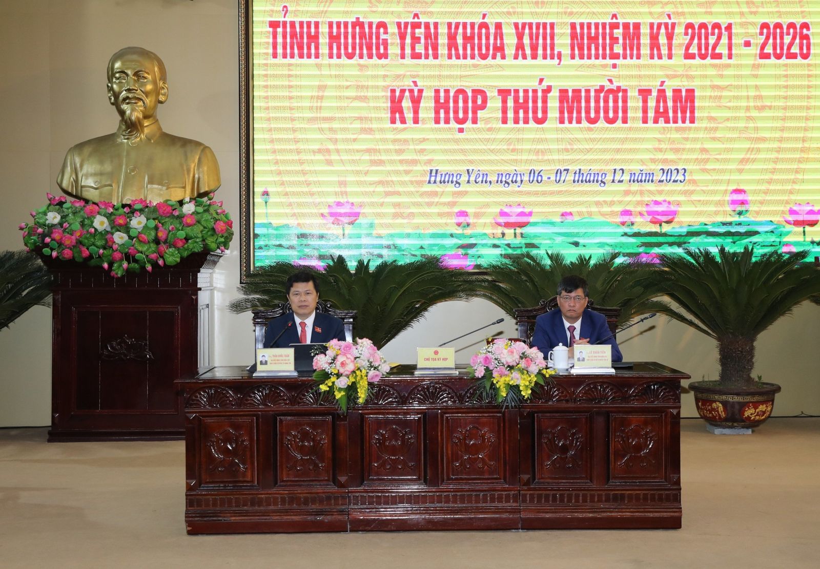 Kỳ họp thứ 18, HĐND tỉnh khóa XVII thành công tốt đẹp