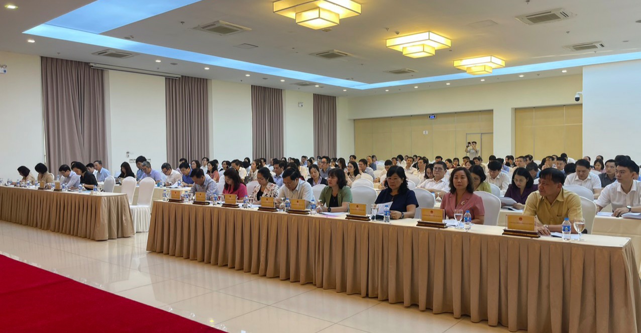 Thường trực HĐND tỉnh Hưng Yên dự Hội nghị tổng kết thi hành Luật Ban hành văn bản quy phạm pháp luật